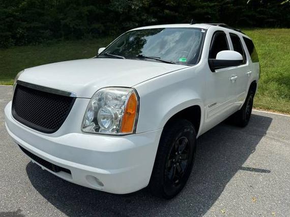 GMC YUKON 2013 1GKS2CE04DR292187 image