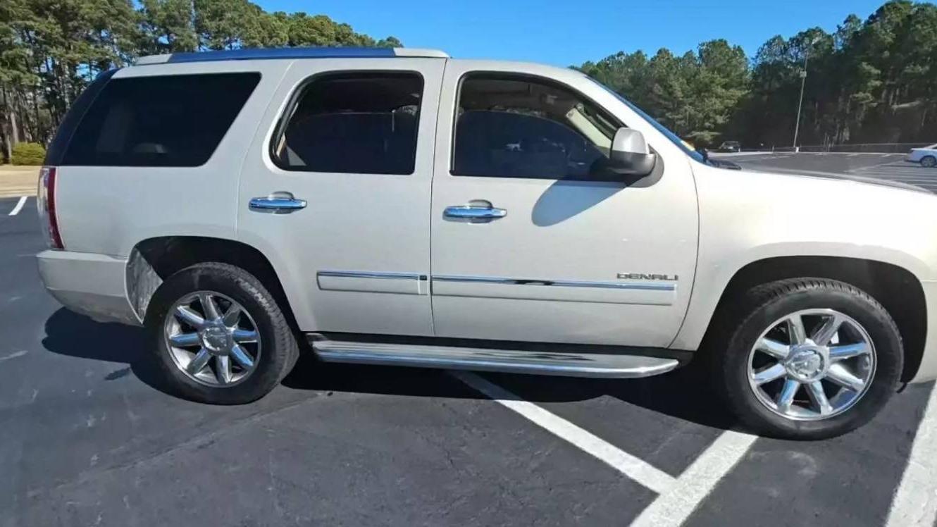 GMC YUKON 2010 1GKUKEEFXAR231883 image