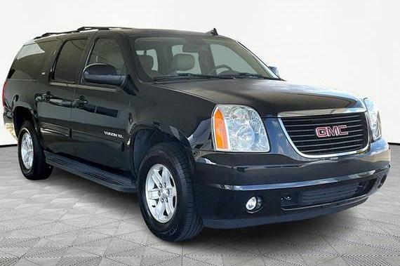 GMC YUKON 2014 1GKS1KE03ER113491 image