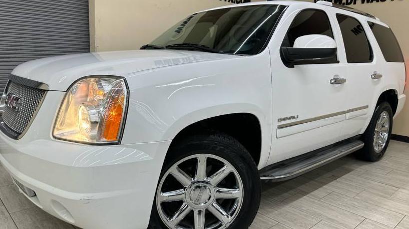 GMC YUKON 2014 1GKS1EEF5ER131643 image