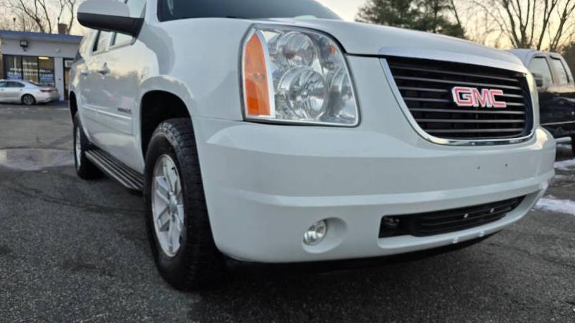 GMC YUKON 2014 1GKS2KE78ER200393 image