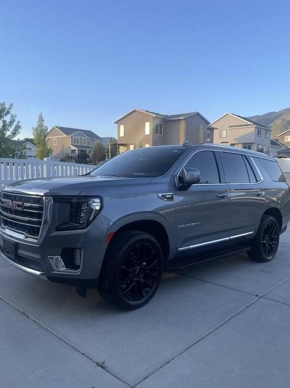 GMC YUKON 2022 1GKS2BKD3NR321195 image