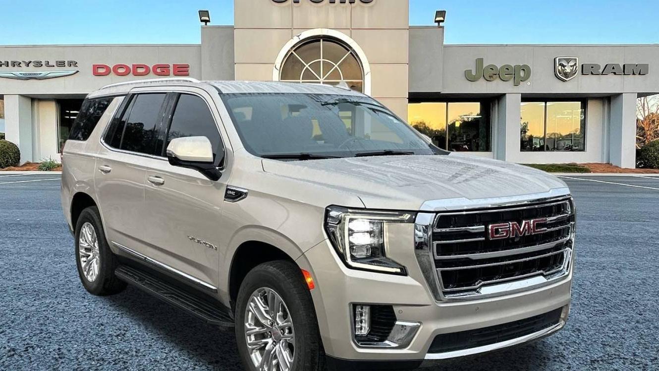 GMC YUKON 2022 1GKS1BKD0NR158573 image