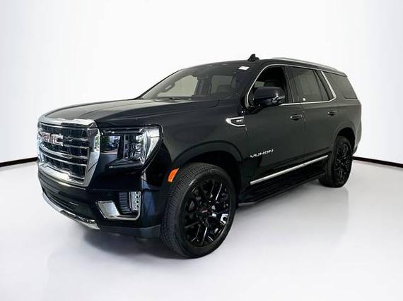 GMC YUKON 2022 1GKS1BKD7NR157808 image