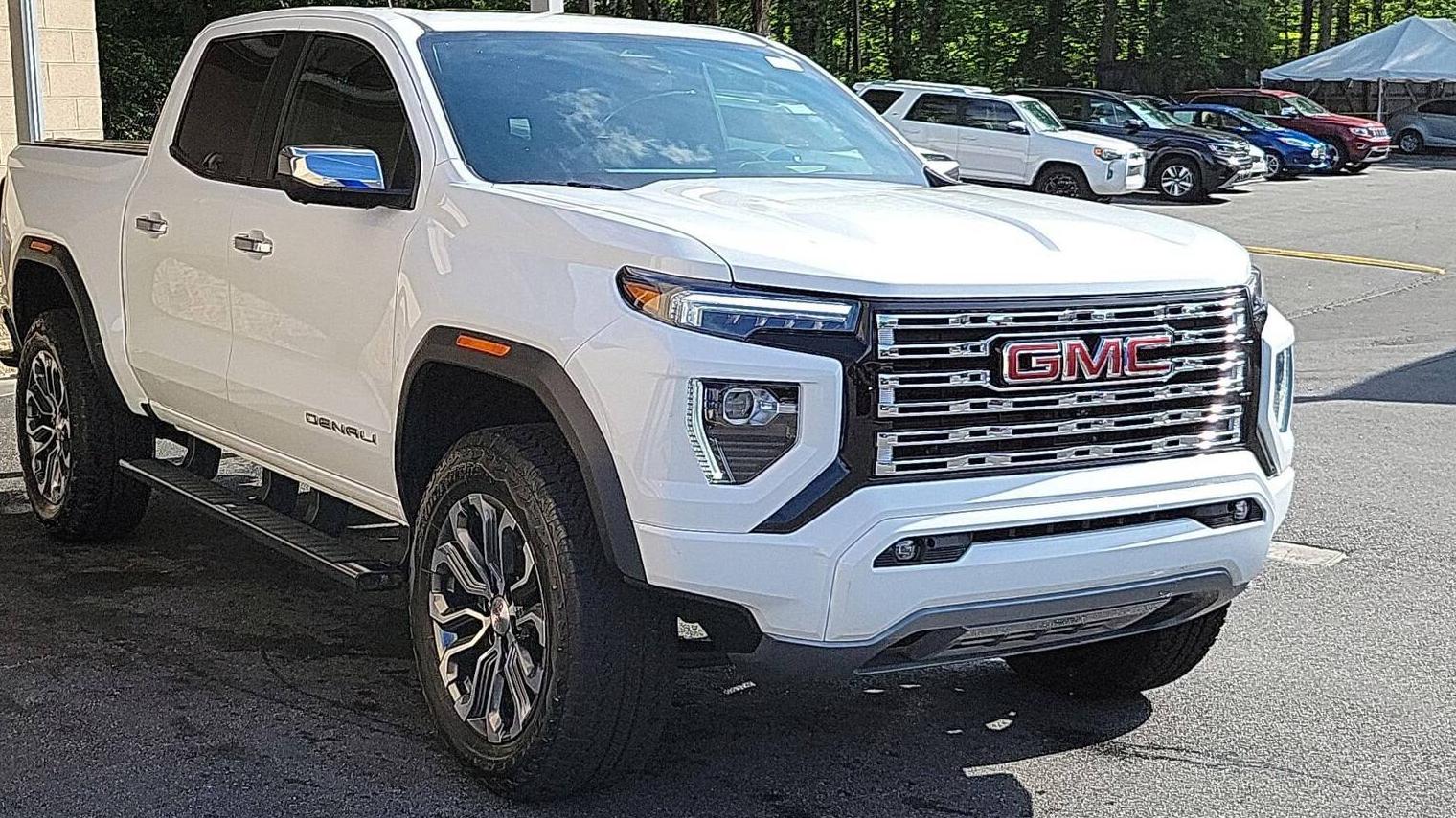 GMC CANYON 2023 1GTP6FEK4P1177438 image