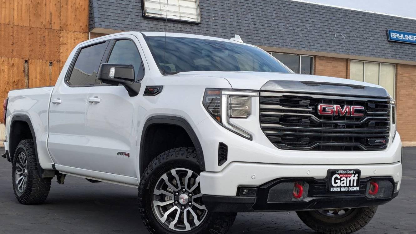 GMC SIERRA 2023 1GTUUEEL5PZ108240 image