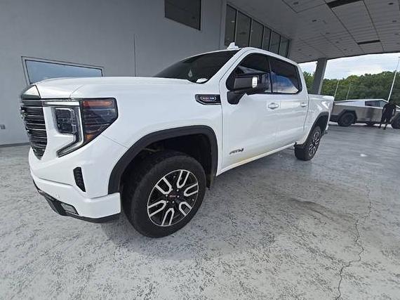 GMC SIERRA 2023 1GTUUEEL9PZ226386 image
