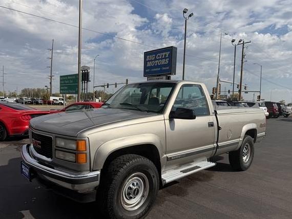 GMC SIERRA 1998 1GTGK24R4WZ532661 image