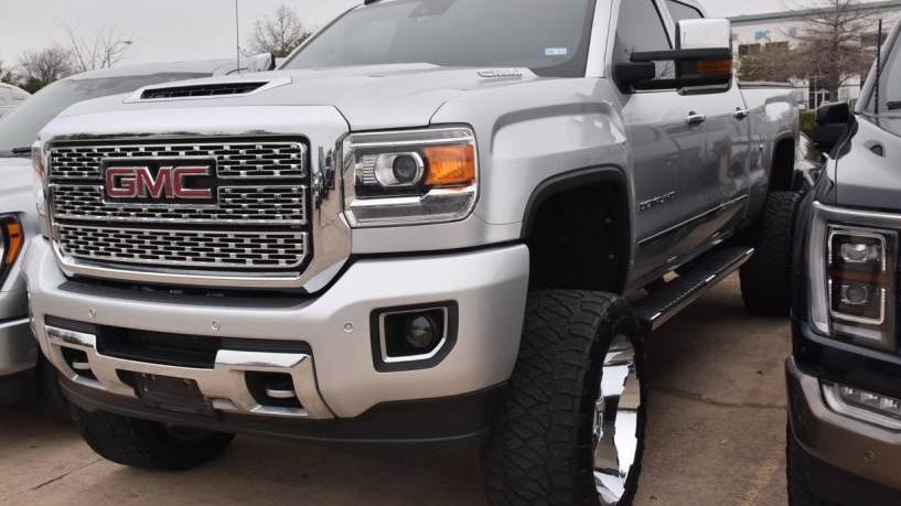 GMC SIERRA 2018 1GT12UEY9JF105770 image