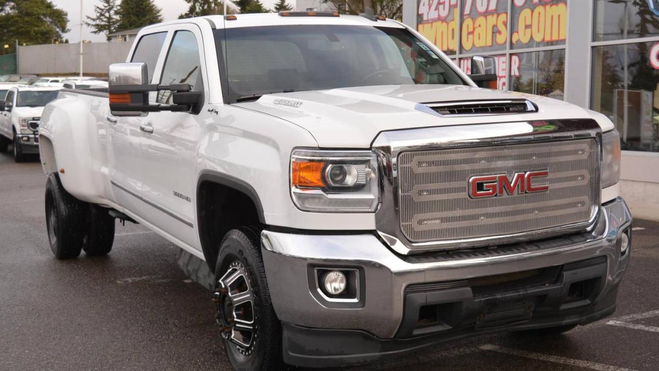 GMC SIERRA 2018 1GT42XCY4JF231214 image