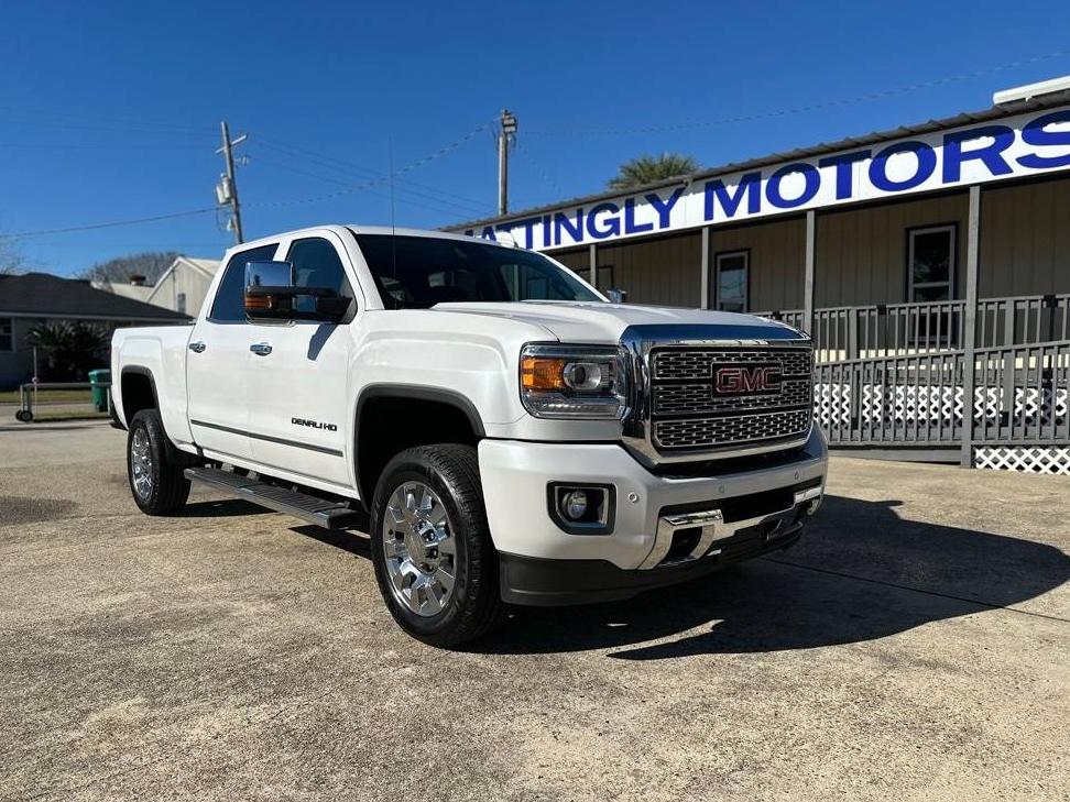 GMC SIERRA 2018 1GT12UEG8JF185523 image