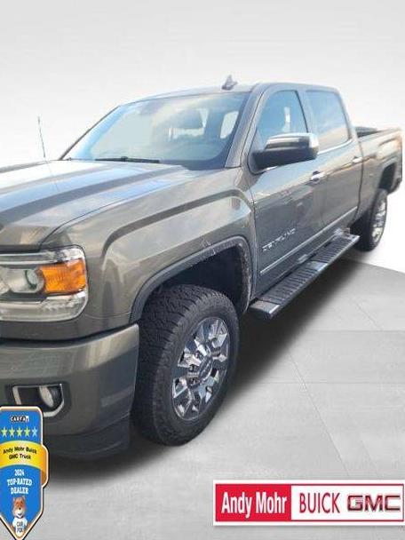 GMC SIERRA 2018 1GT12UEG5JF215464 image