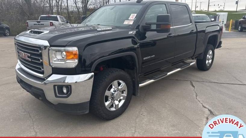 GMC SIERRA 2018 1GT12SEY0JF251043 image