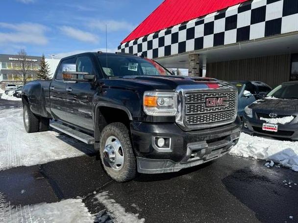 GMC SIERRA 2018 1GT42YEY8JF103870 image