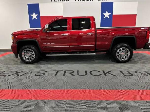 GMC SIERRA 2018 1GT12UEY7JF115634 image