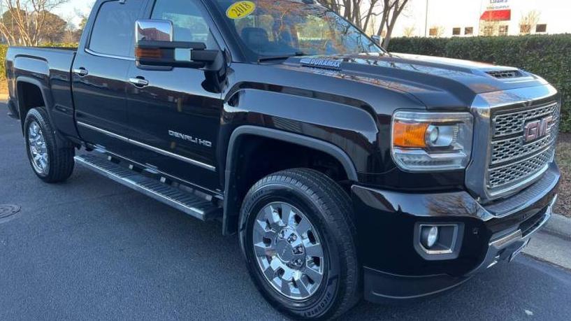 GMC SIERRA 2018 1GT12UEY4JF111928 image