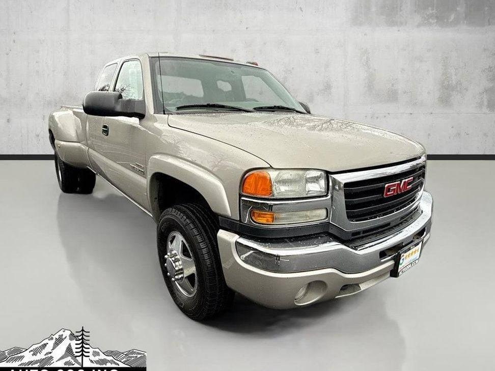 GMC SIERRA 2004 1GTJK39234E362479 image