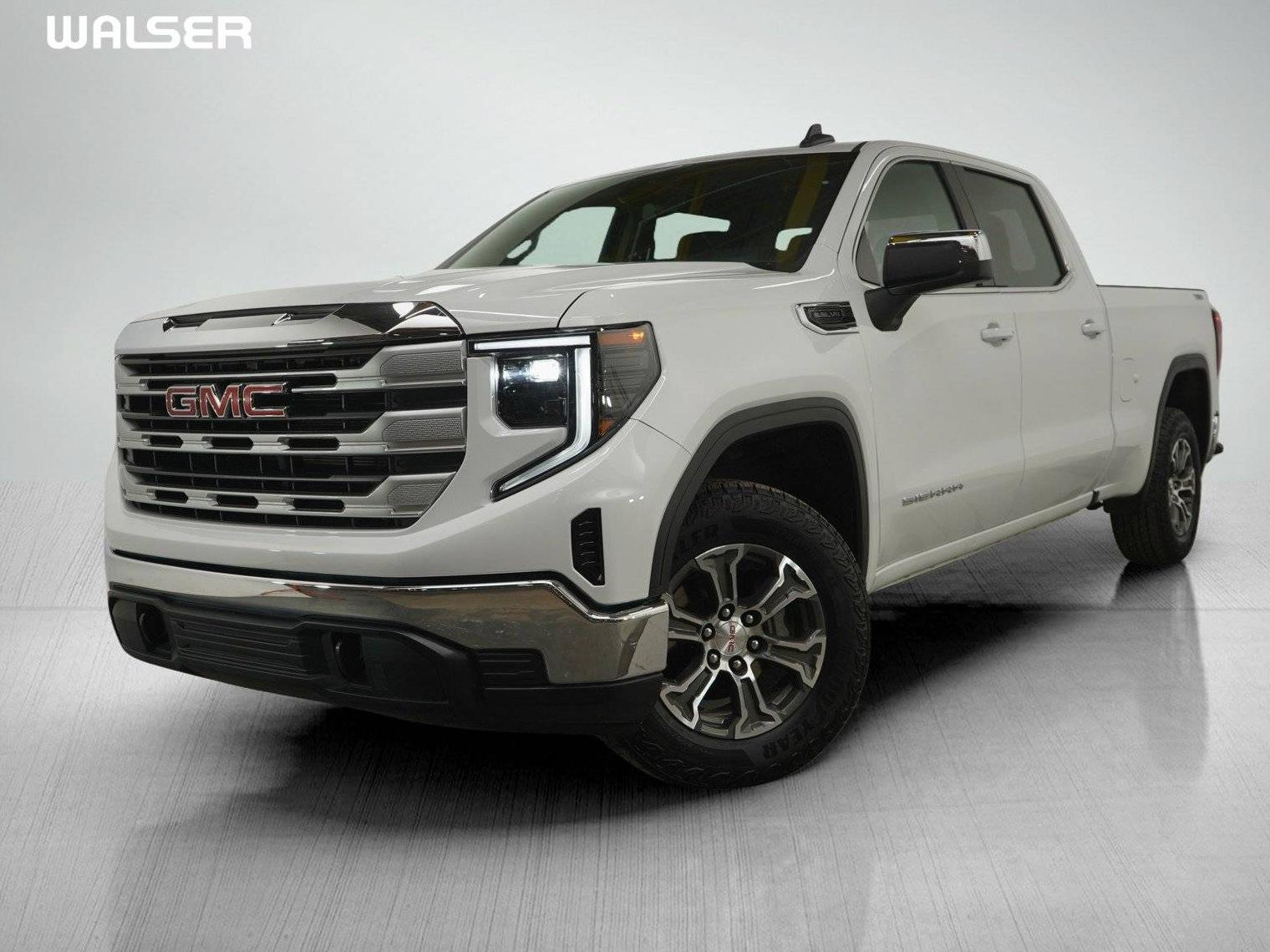 GMC SIERRA 2024 1GTUUBED4RZ141577 image