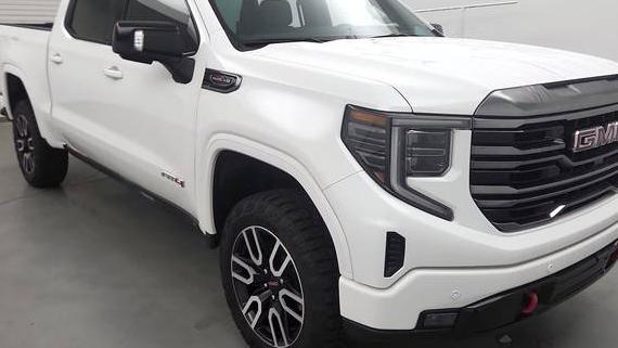 GMC SIERRA 2024 1GTUUEEL5RZ343465 image