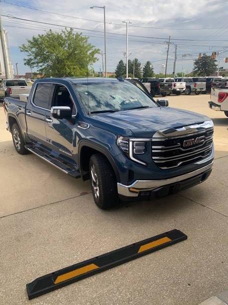 GMC SIERRA 2024 1GTUUDED5RZ368112 image