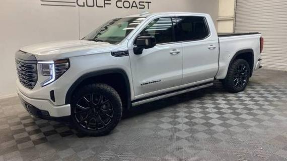 GMC SIERRA 2024 1GTUUHEL8RZ332624 image