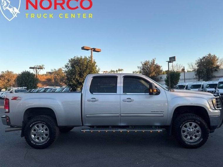 GMC SIERRA 2011 1GT121C80BF107457 image