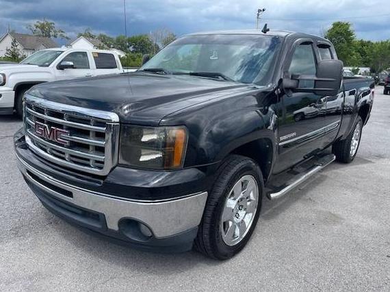 GMC SIERRA 2011 1GTR1VE04BZ133451 image