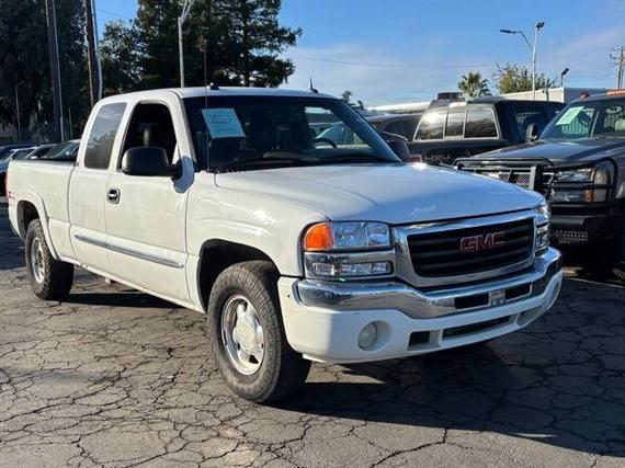 GMC SIERRA 2003 2GTEK19TX31252530 image GMC SIERRA 2003 2GTEK19TX31252530 image