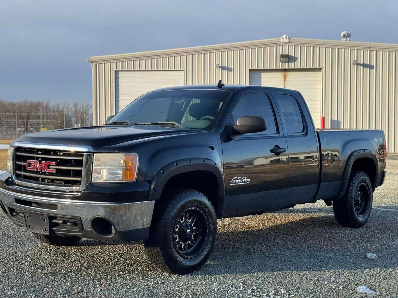 GMC SIERRA 2010 1GTSKUEA6AZ103545 image