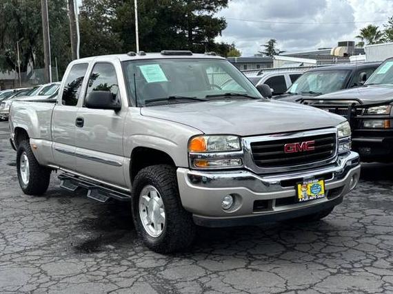 GMC SIERRA 2005 2GTEK19T451230431 image GMC SIERRA 2005 2GTEK19T451230431 image