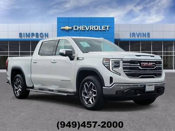 GMC SIERRA 2022 3GTUUDET8NG641254 image