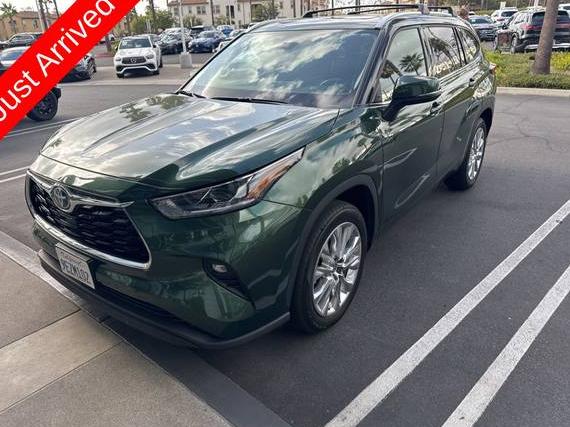 TOYOTA HIGHLANDER 2023 5TDYARAH0PS520909 image