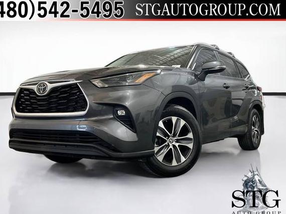 TOYOTA HIGHLANDER 2023 5TDKDRAH0PS004224 image