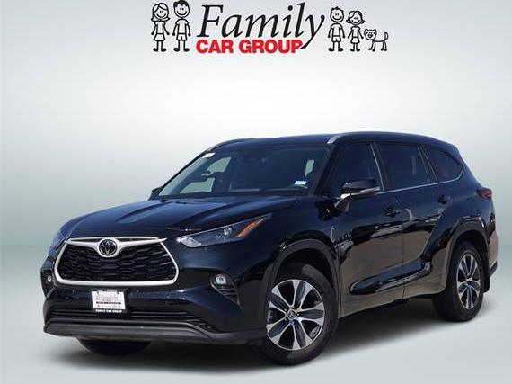 TOYOTA HIGHLANDER 2023 5TDKDRAH2PS033854 image