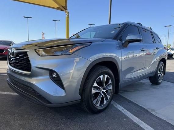 TOYOTA HIGHLANDER 2023 5TDKDRBH4PS042683 image
