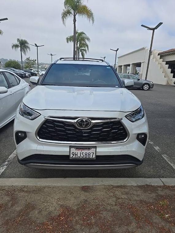 TOYOTA HIGHLANDER 2023 5TDKDRAH1PS033974 image