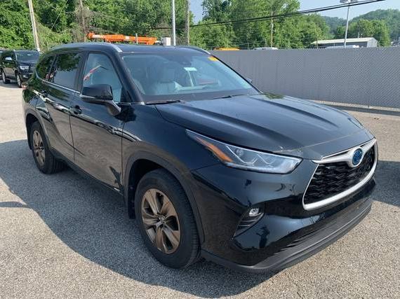 TOYOTA HIGHLANDER 2023 5TDABRCH5PS589039 image