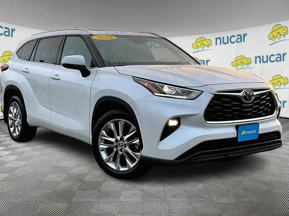 TOYOTA HIGHLANDER 2023 5TDKDRBH0PS006599 image