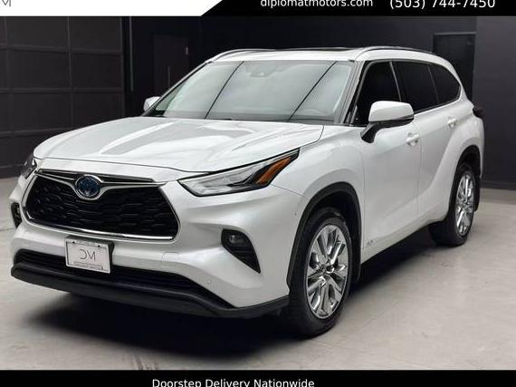TOYOTA HIGHLANDER 2023 5TDXBRCH2PS573018 image