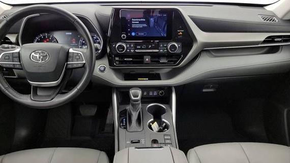 TOYOTA HIGHLANDER 2023 5TDKDRAH1PS049530 image