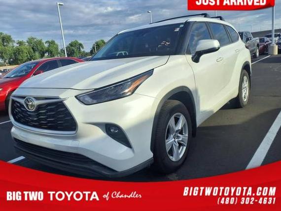 TOYOTA HIGHLANDER 2023 5TDKDRAH7PS010926 image