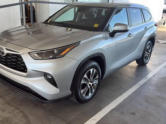 TOYOTA HIGHLANDER 2023 5TDKDRAH7PS045627 image TOYOTA HIGHLANDER 2023 5TDKDRAH7PS045627 image