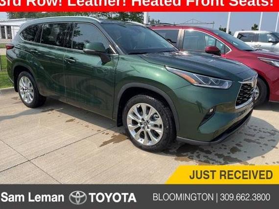 TOYOTA HIGHLANDER 2023 5TDKDRAH9PS502292 image