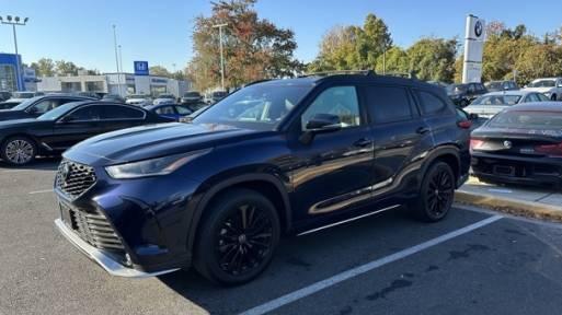 TOYOTA HIGHLANDER 2023 5TDKDRBH5PS510954 image