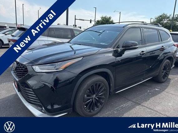 TOYOTA HIGHLANDER 2023 5TDKDRBH4PS510282 image
