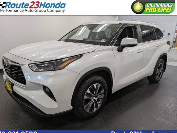 TOYOTA HIGHLANDER 2023 5TDKDRBH7PS022749 image