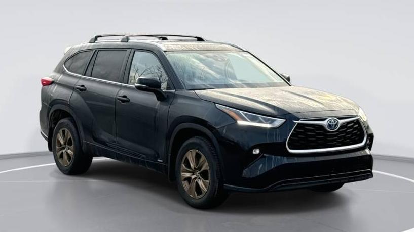 TOYOTA HIGHLANDER 2023 5TDABRCH7PS564644 image