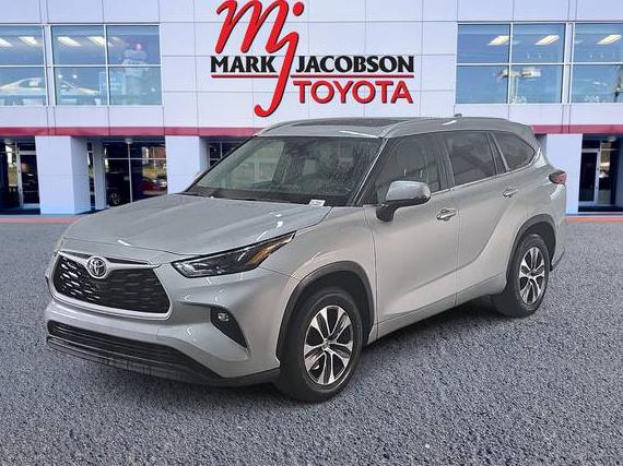 TOYOTA HIGHLANDER 2023 5TDKDRAH6PS000534 image TOYOTA HIGHLANDER 2023 5TDKDRAH6PS000534 image