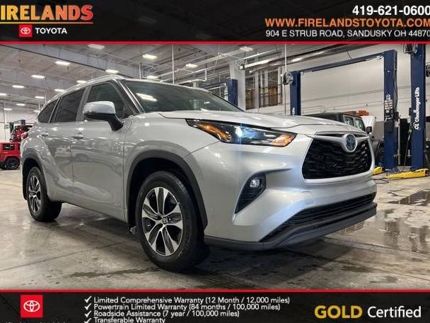 TOYOTA HIGHLANDER 2023 5TDKBRCH4PS134297 image