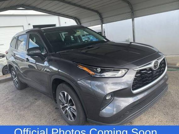 TOYOTA HIGHLANDER 2023 5TDKDRAH2PS010946 image